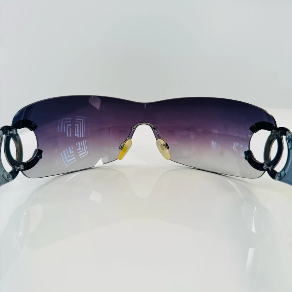 Rare 🖤 Vintage Chanel CC rimless sunglasses. - Picture 8 of 9